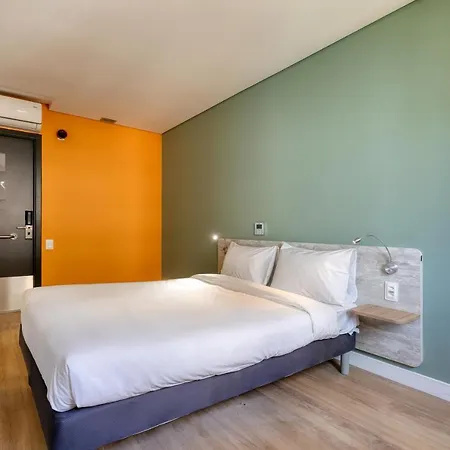 Ibis Budget Bh Savassi Belo Horizonte Exterior foto